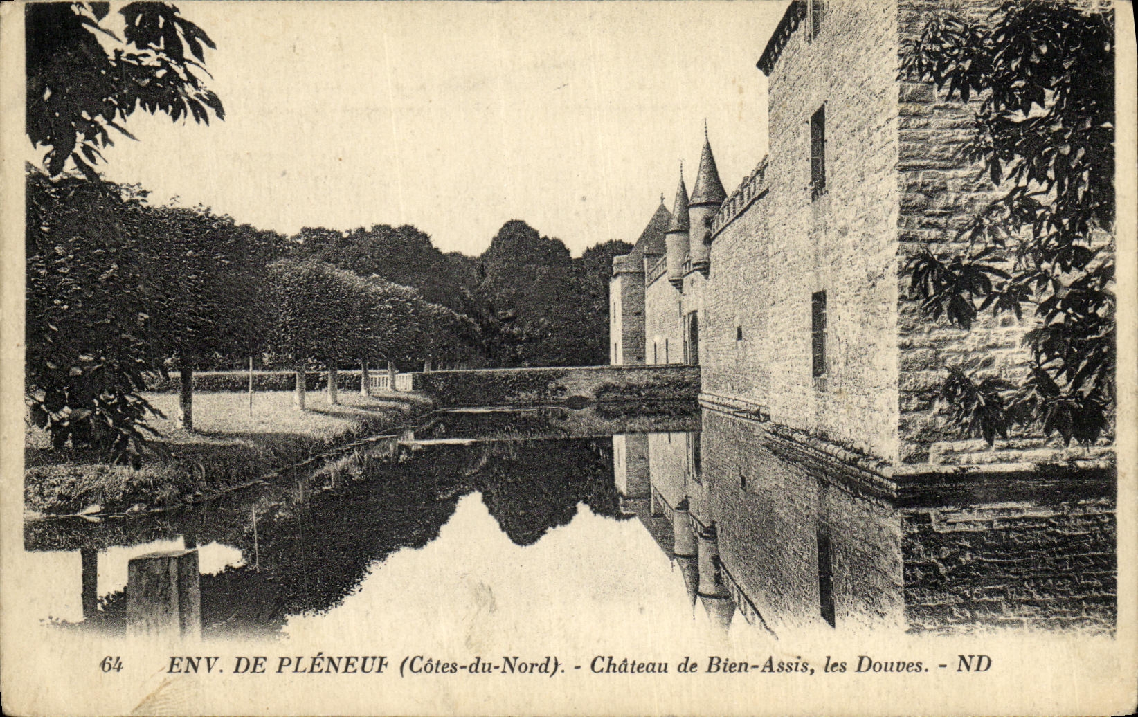 VINTAGE POSTCARD Env De Pleneuf Castle of Sitted Nien Ditches