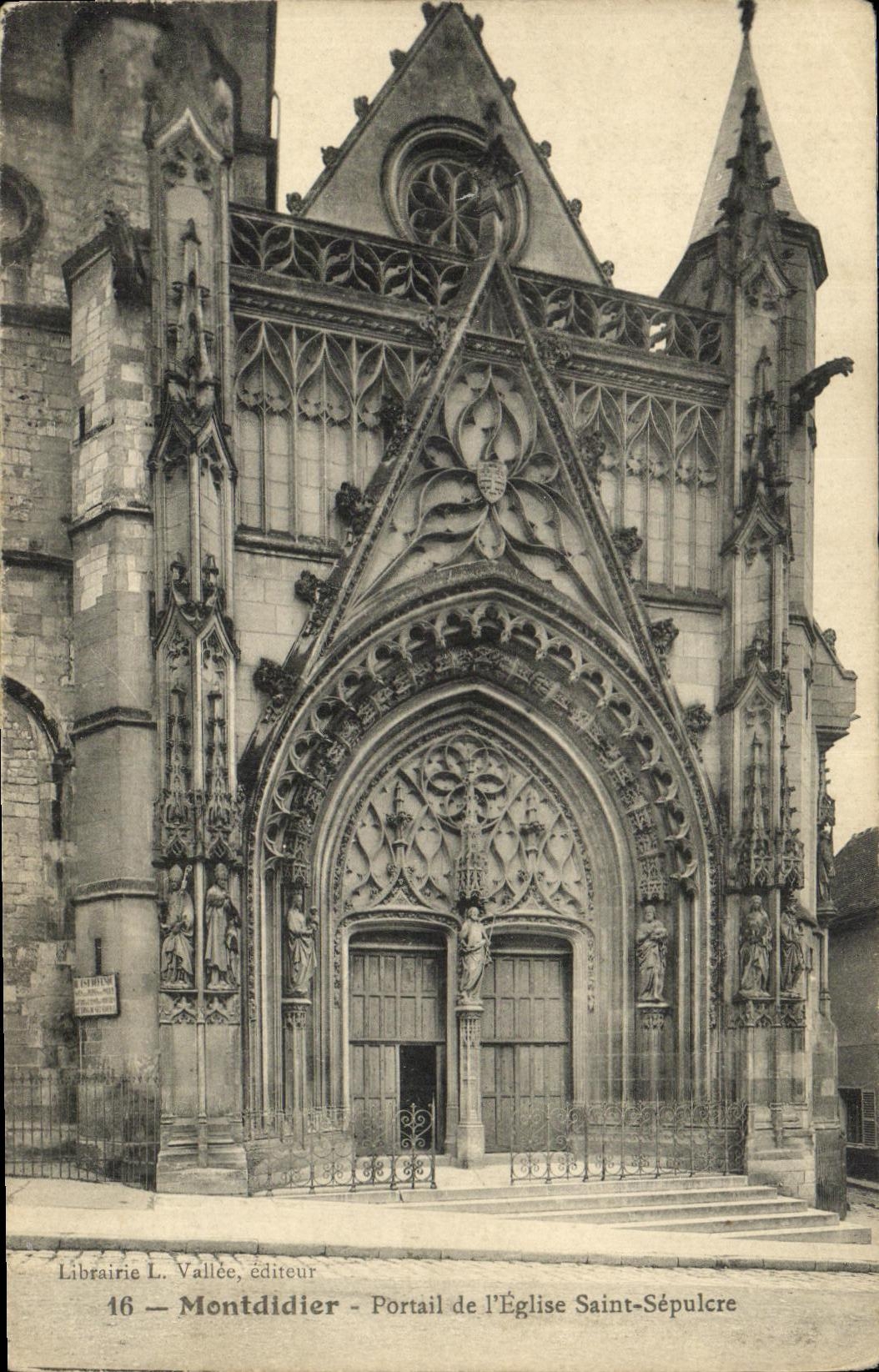 VINTAGE POSTCARD Montdidier Gate of L Church Holy Sepulchre