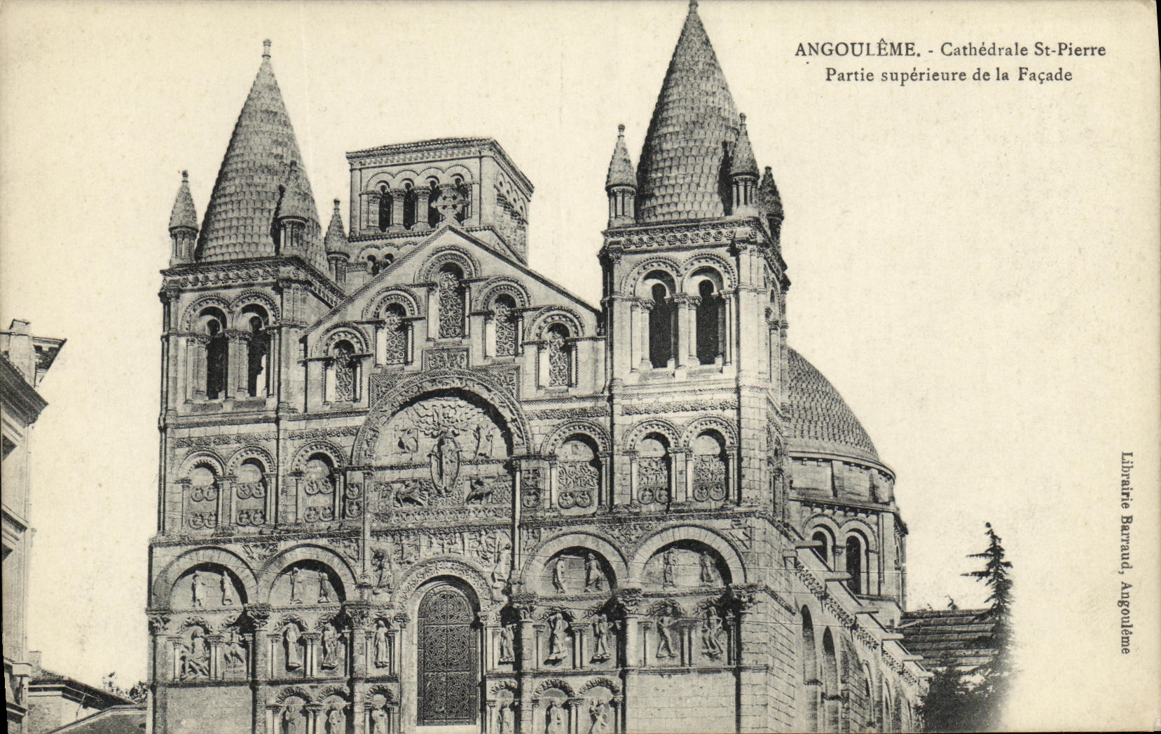 VINTAGE POSTCARD Angouleme Cathedral St Pierre Upper part of the Frontage