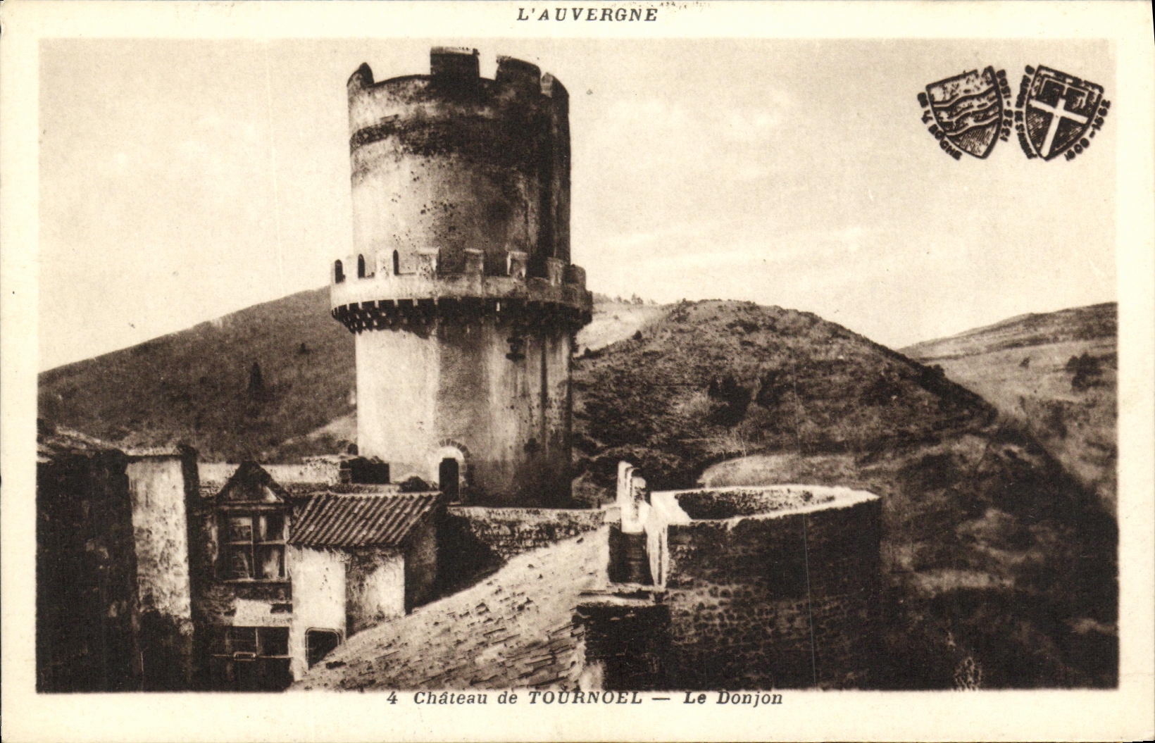 CPA Chateau de Tournoel Le Donjon