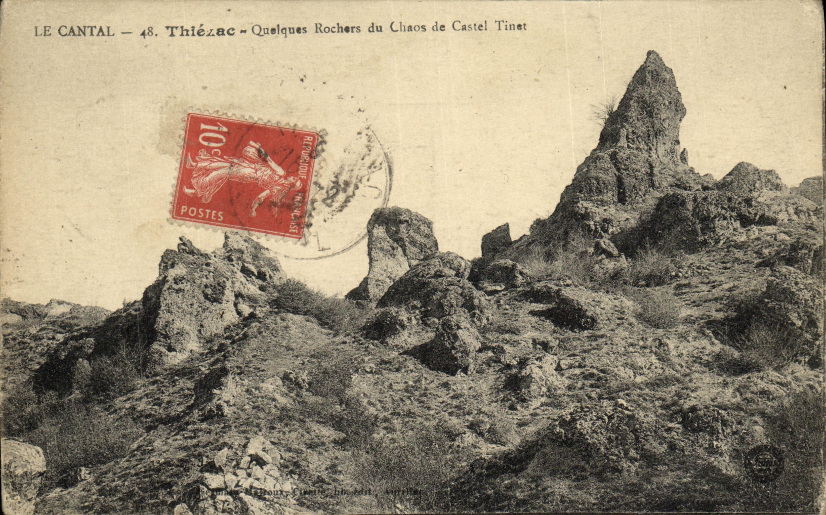 CPA Le Cantal Thlezac Quelques Rochers du Chaos du Castel Tinet