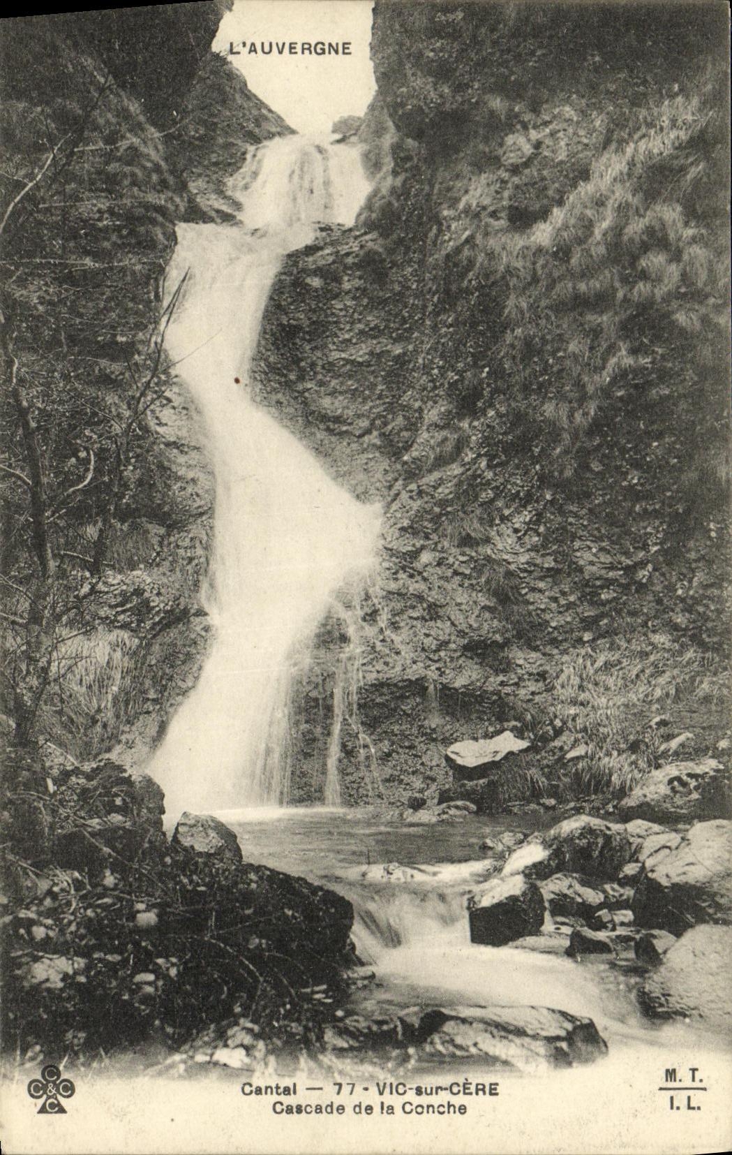 CPA Cantal Vic sur Cere Cascade de la Conche