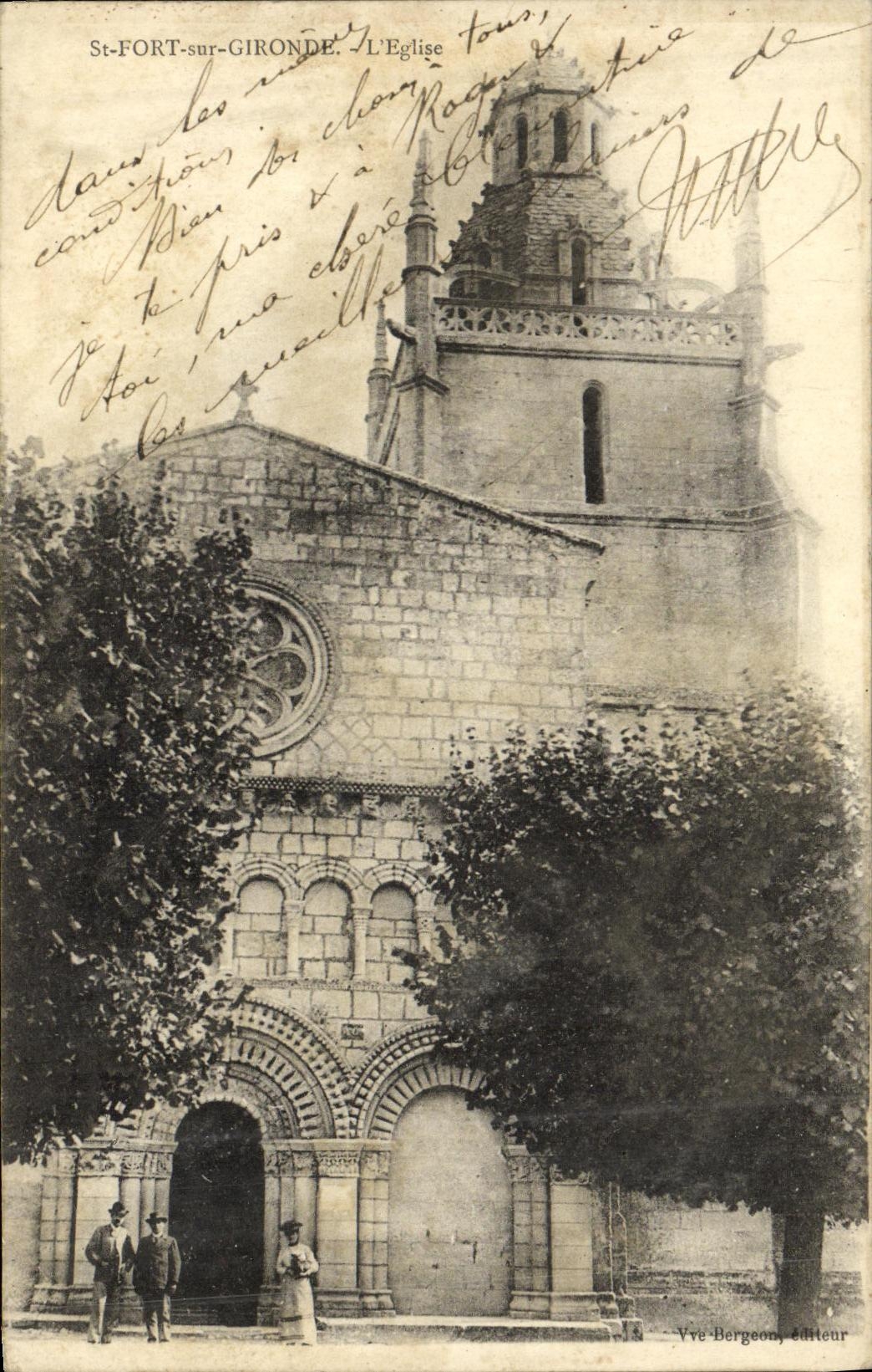 VINTAGE POSTCARD Holy Extremely on the Gironde L church