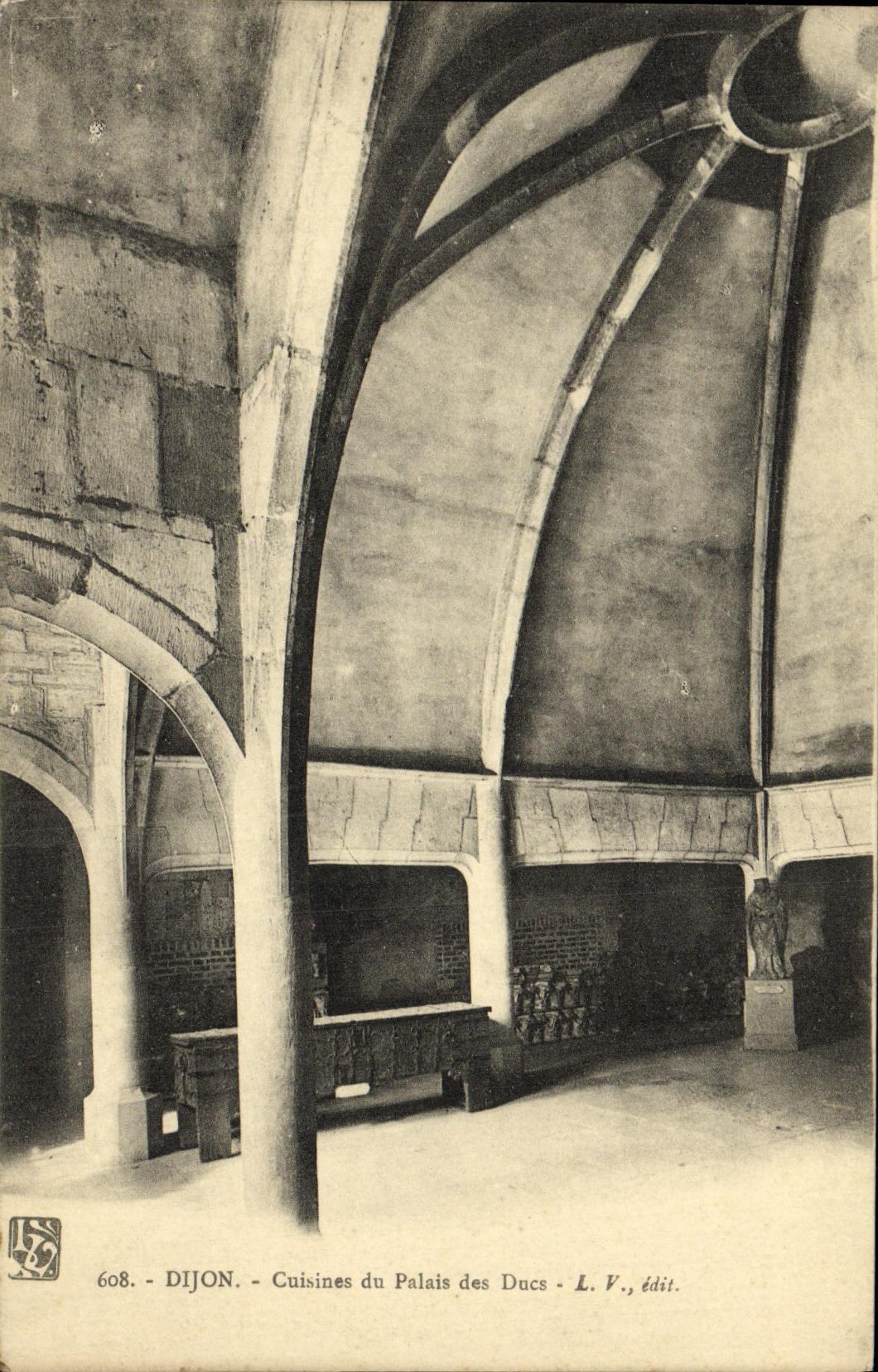 VINTAGE POSTCARD Dijon Kitchens of the Palate of the Dukes