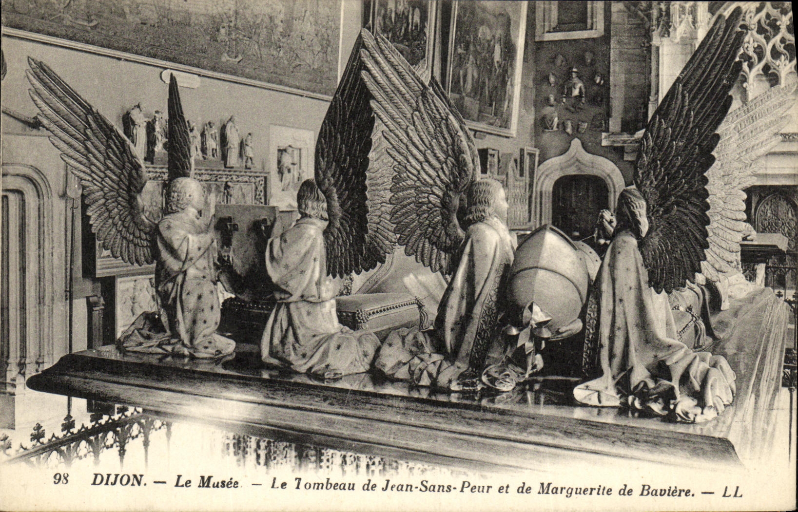 VINTAGE POSTCARD Dijon the Museum the Tomb of Jean Without Fear and Marguerite de Bauiere