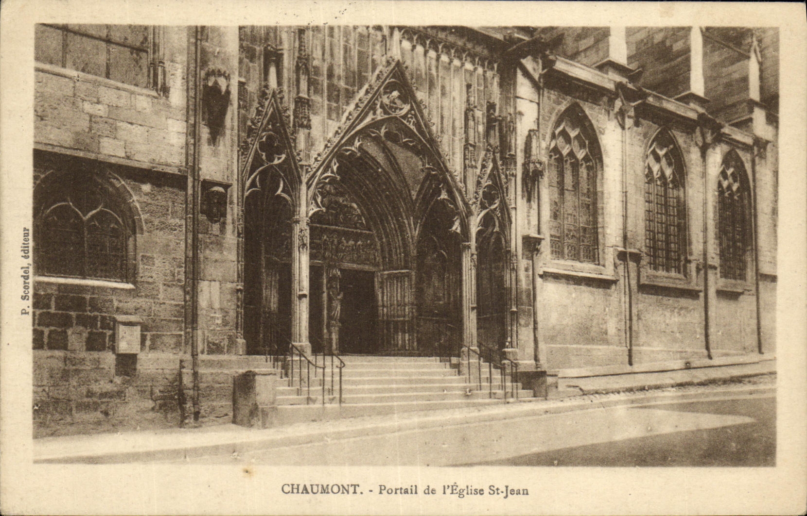 CPA Chaumont Portail de L Eglise St Jean