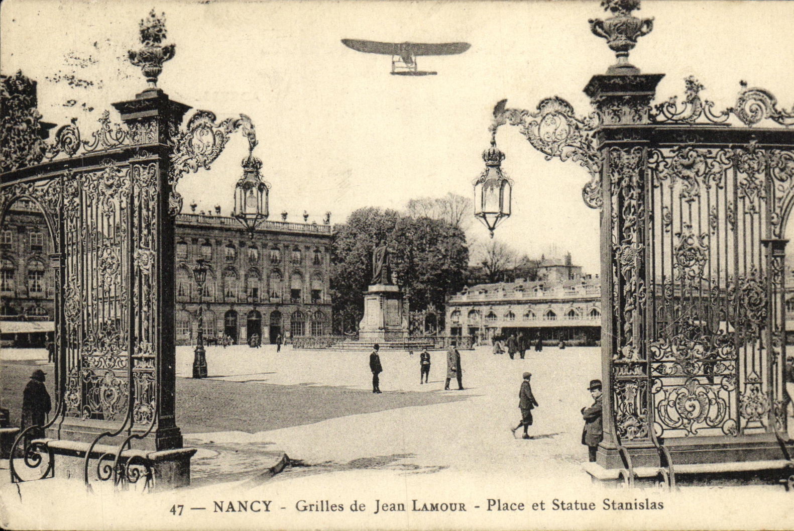 VINTAGE POSTCARD Nancy Grills of Jean Lamour Places and Rules Stanislas Avion Aviation