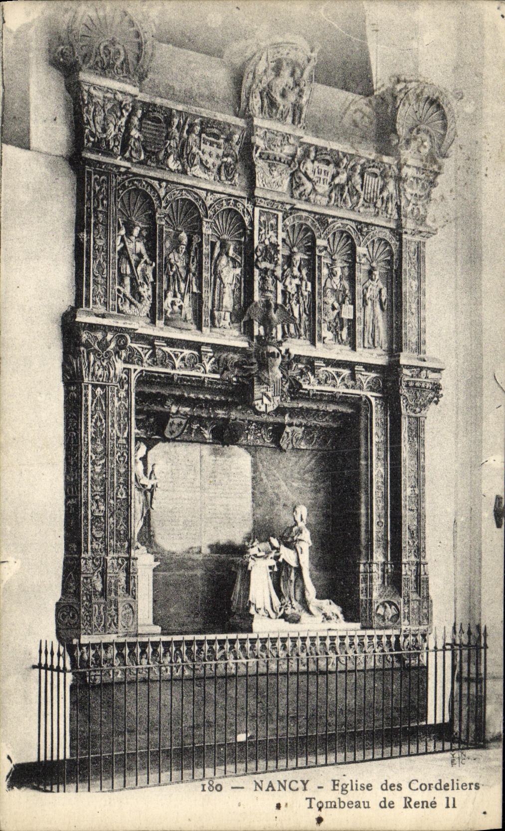 Iglesia de Nancy de la POSTAL de la VENDIMIA de la tumba de Cordeliers de Rene II