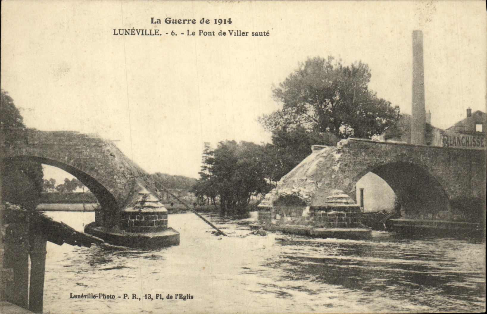 VINTAGE POSTCARD Luneville the Bridge of Viller jumps Militaria