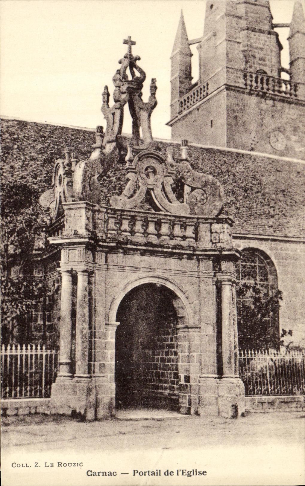 CPA Carnac Portail de l Eglise