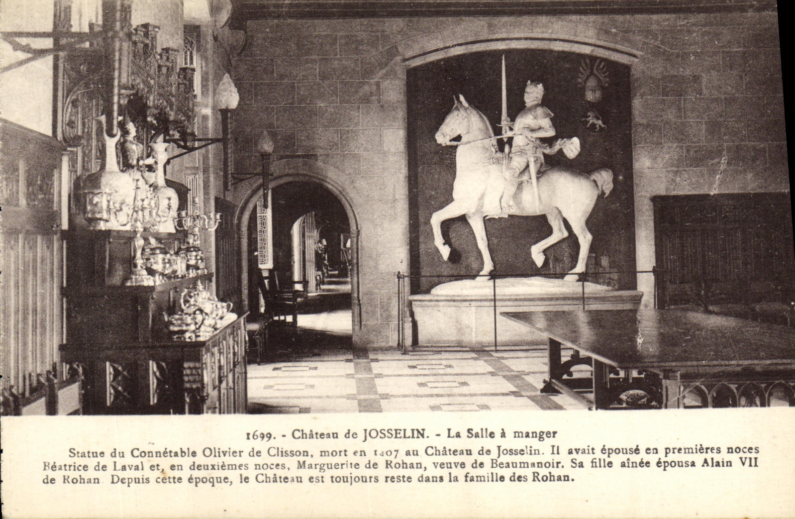 Comedor de Josselin de la POSTAL de la VENDIMIA estatua del guardia Olivier de Clisson