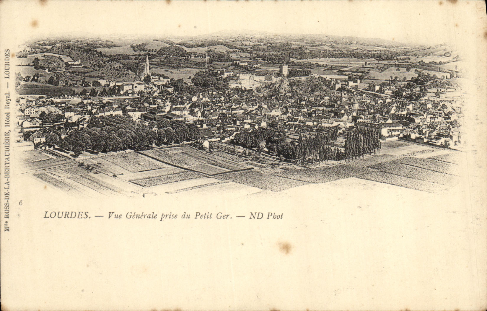 CPA Lourdes Vue Generale Prise du Pelit Ger