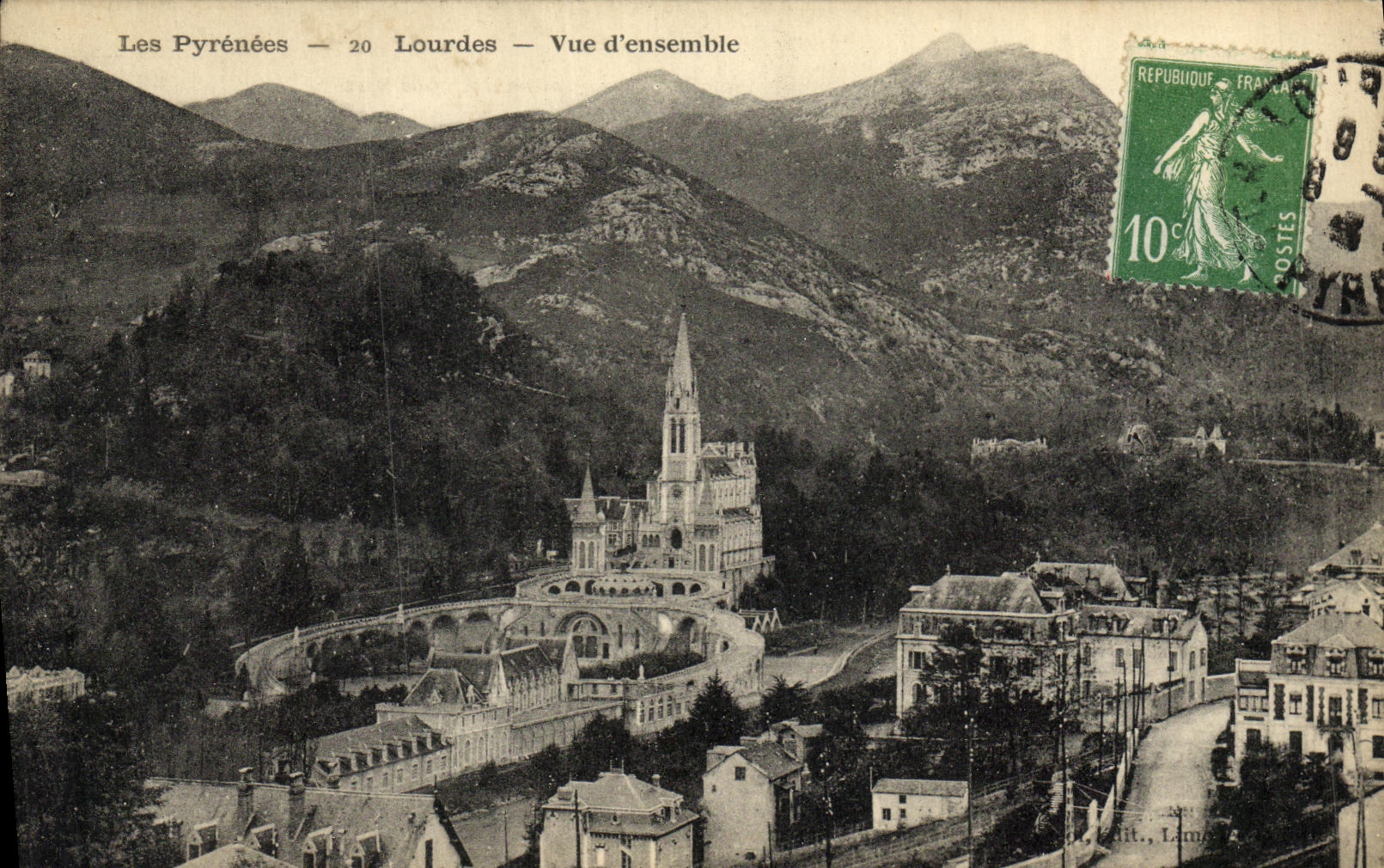CPA Lourdes Vue d Ensemble