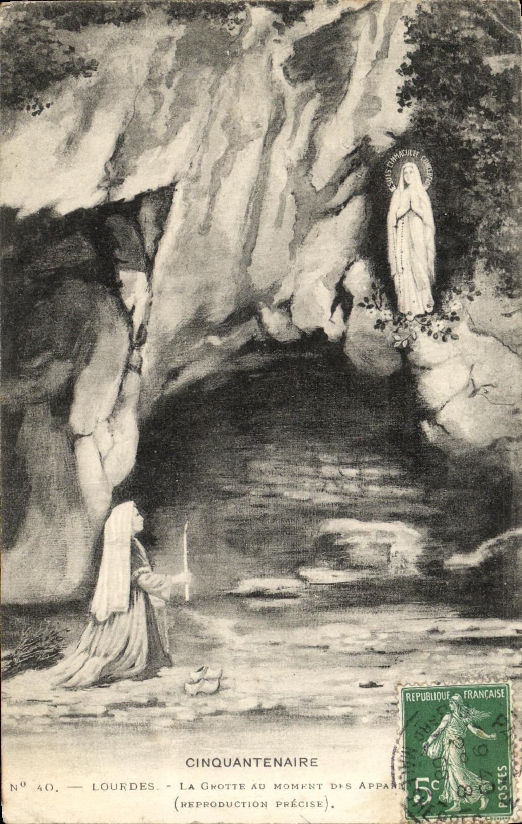 CPA Cinquantenaire Lourdes La Grotte au Moment Des apparitions