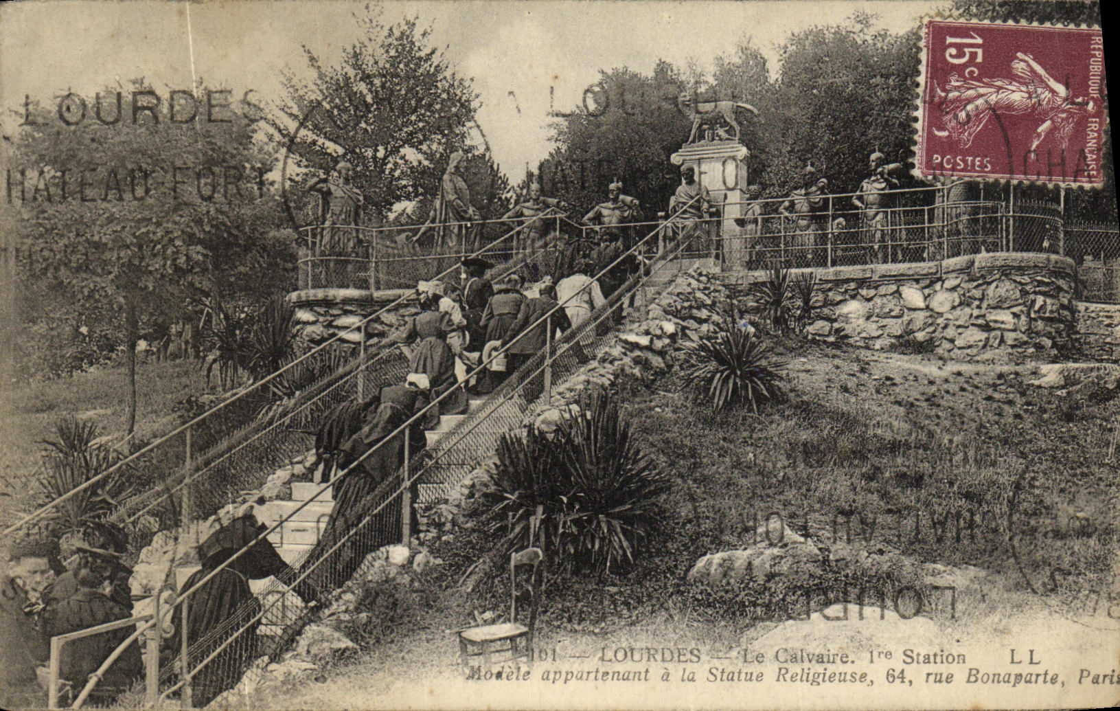 CPA Lourdes La Calvaire Station Modele appattenant a la Statue Religieuse rue Bonaparte Paris