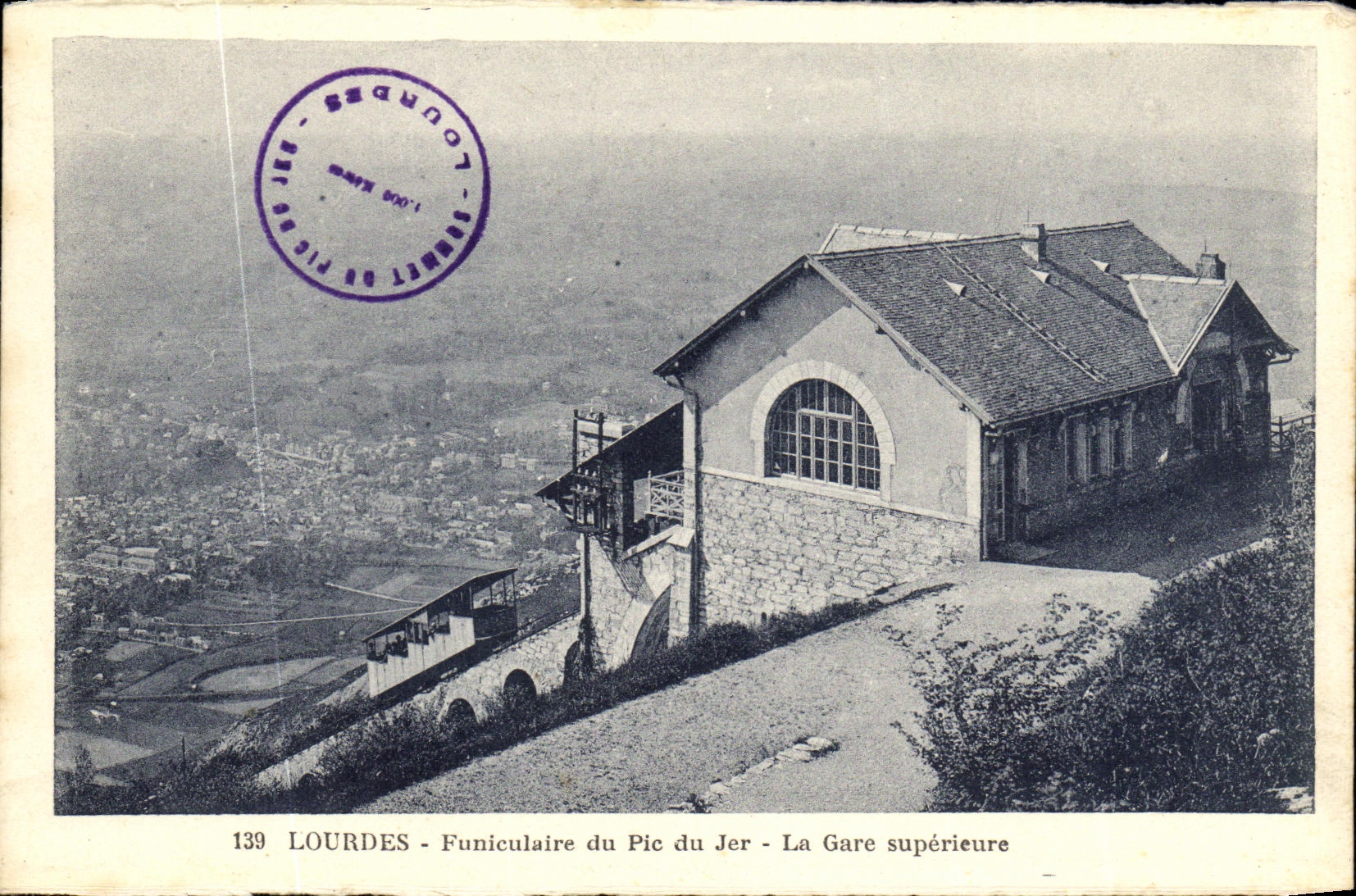 CPA Lourdes Funiculaire du Pic du Jer La Gare superieure