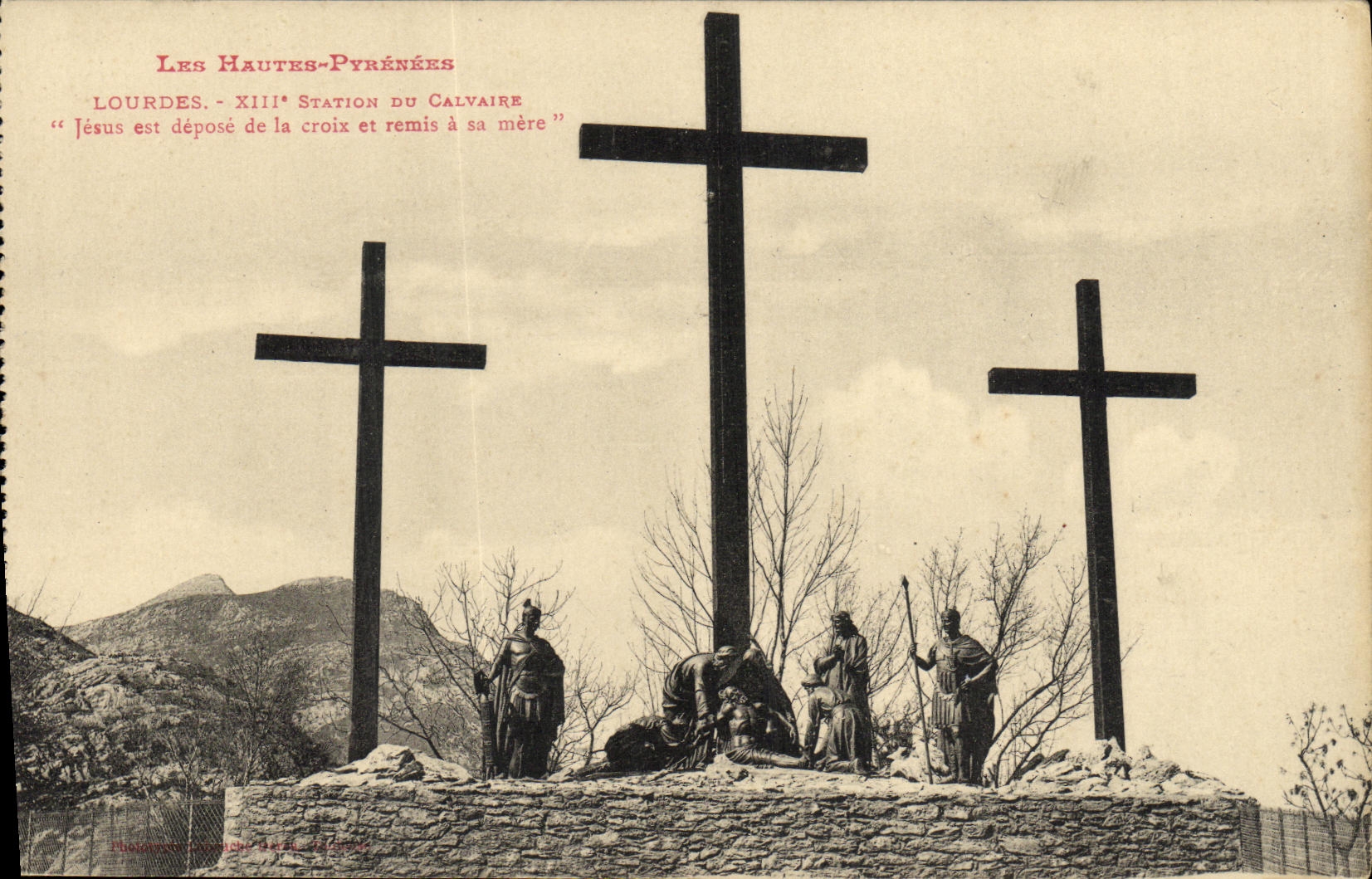 CPA Lourdes Xlll e Station du Calvaire