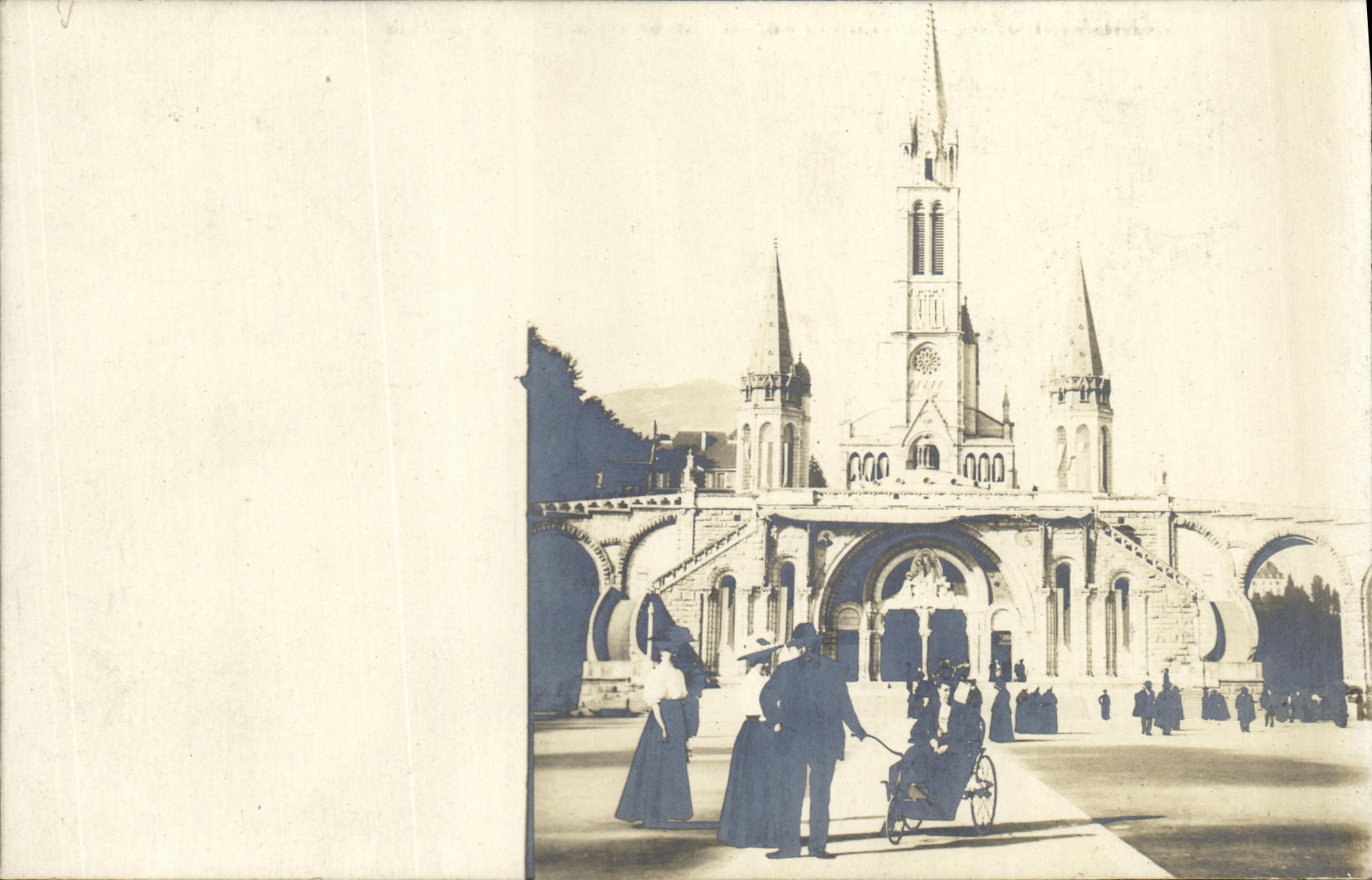 CARTE PHOTO Lourdes 