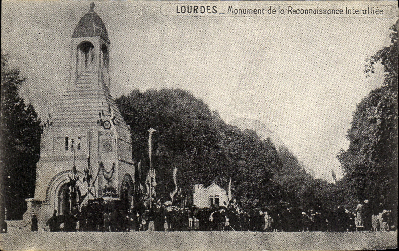 CPA Lourdes Monument de la Reconnaissance Interallie