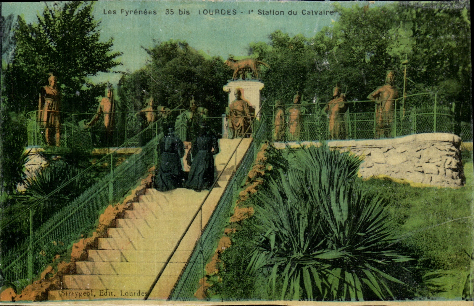 CPA Lourdes 1ere Station du Caivaire