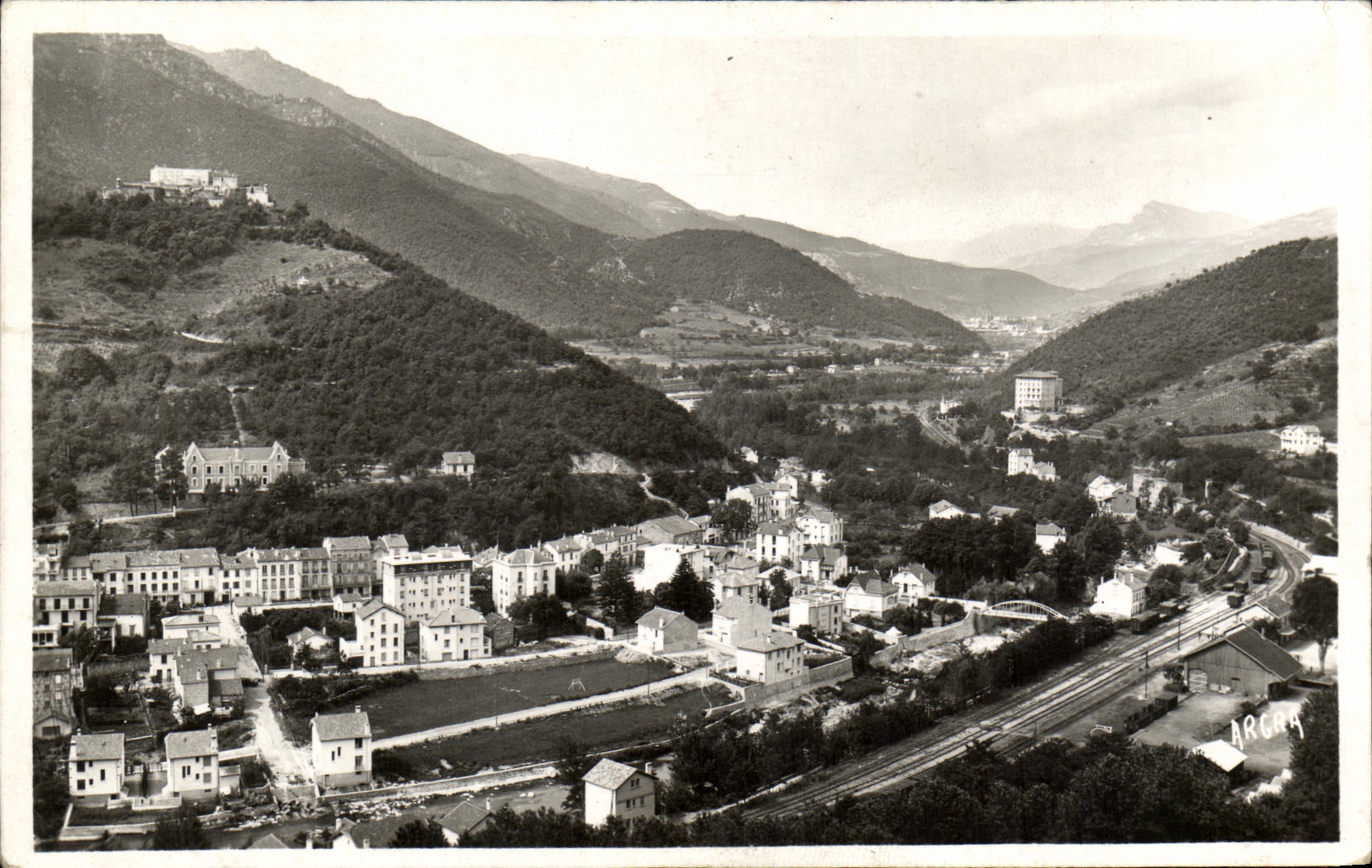 CPA Amelie les Bains Vue sur la Petite Provence et la Vallee Vers Arles sur Tecb