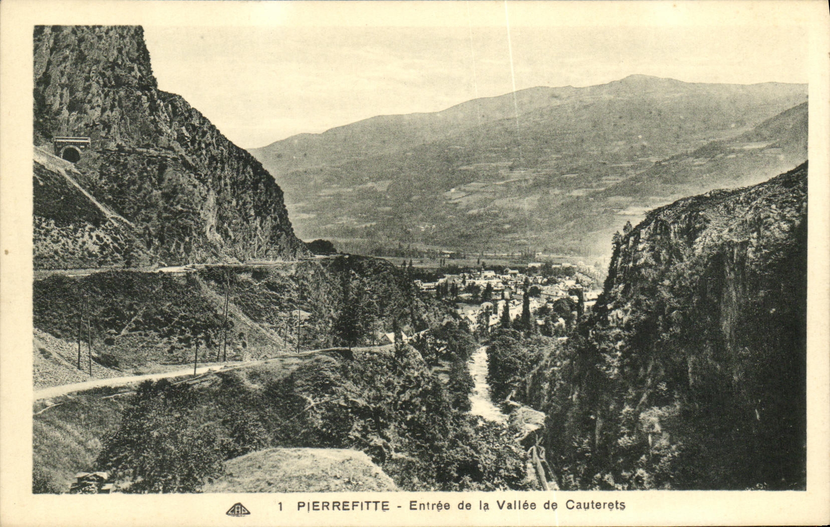 VINTAGE POSTCARD the Pyrenees Entered of the Valley of Cauterets