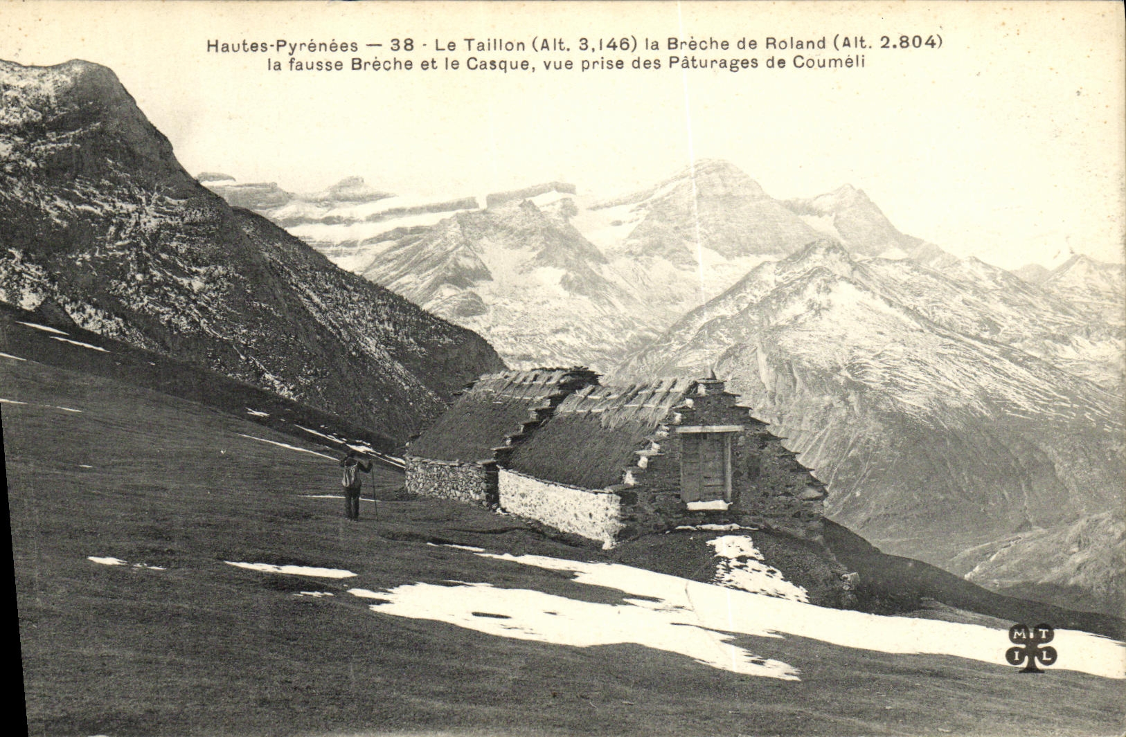 VINTAGE POSTCARD RLe Taillon the breach of Roland distorts it breach and the helmet seen from pastures of Coumeli