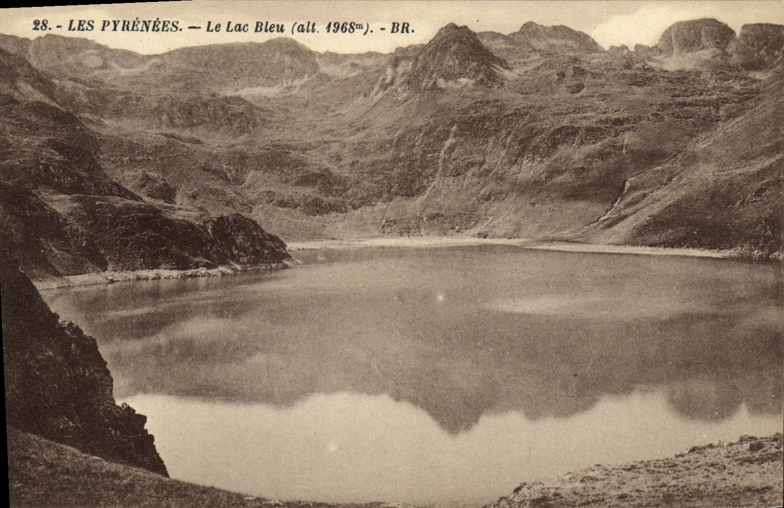 VINTAGE POSTCARD the Pyrenees the Blue Lake