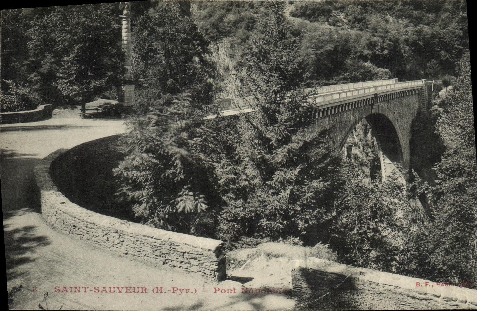 VINTAGE POSTCARD St Saver Napoleon Bridge