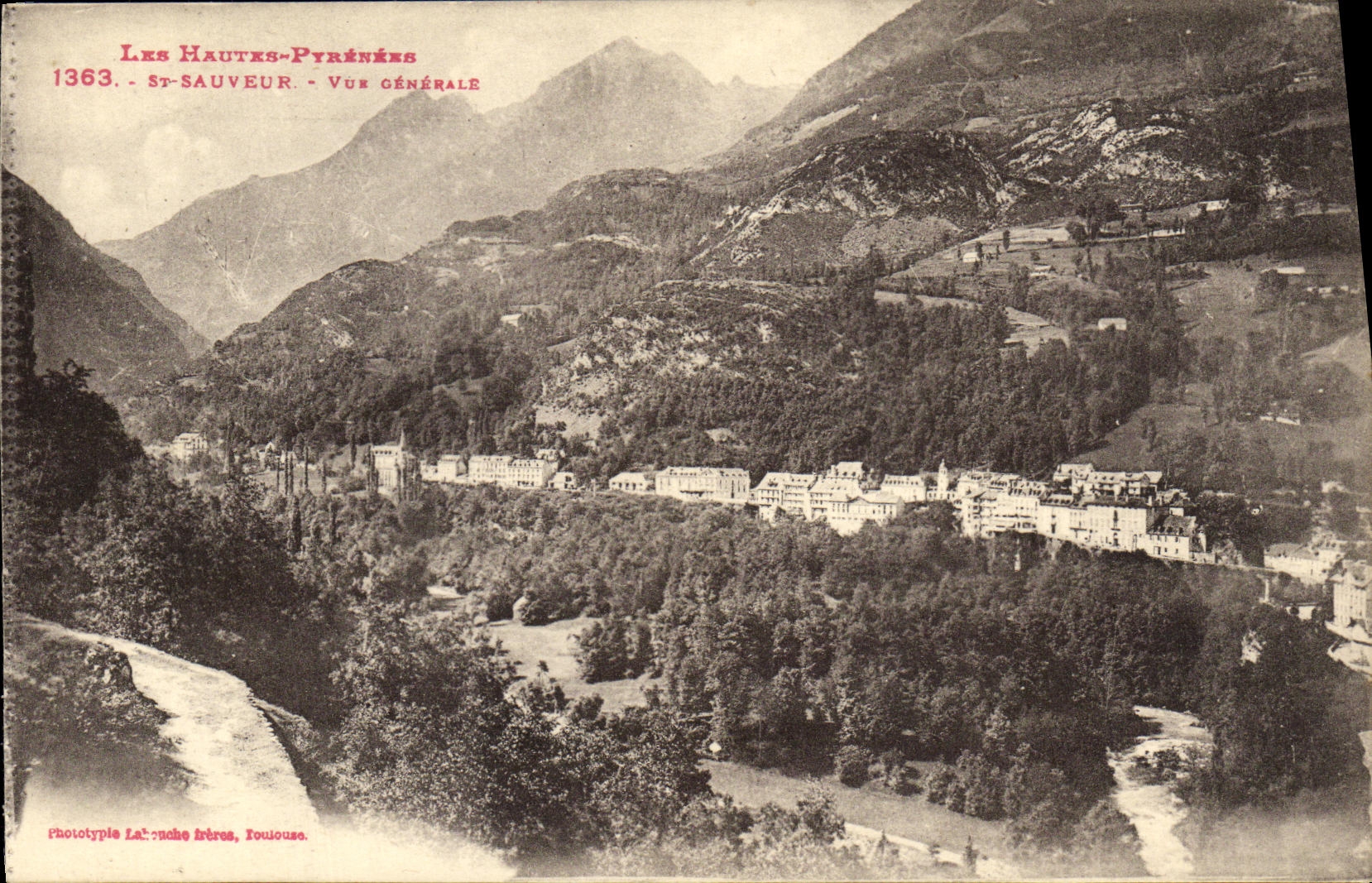 VINTAGE POSTCARD St Saver View