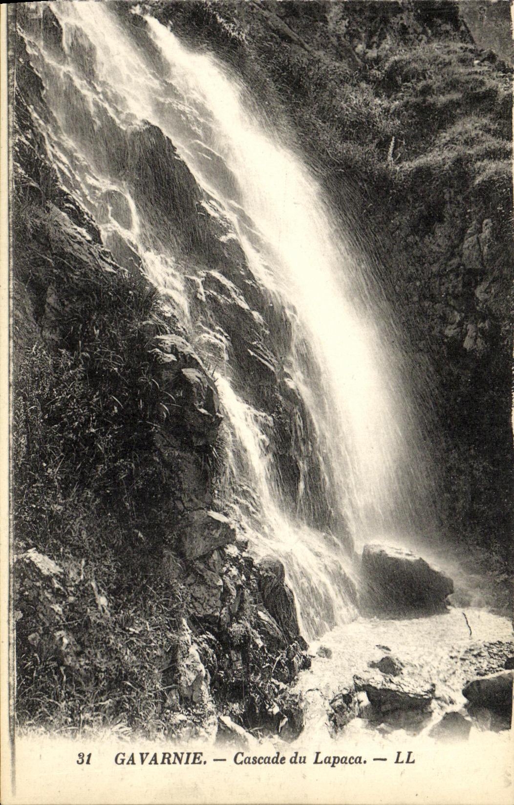 CPA Gavarnie Cascade du Lapaca
