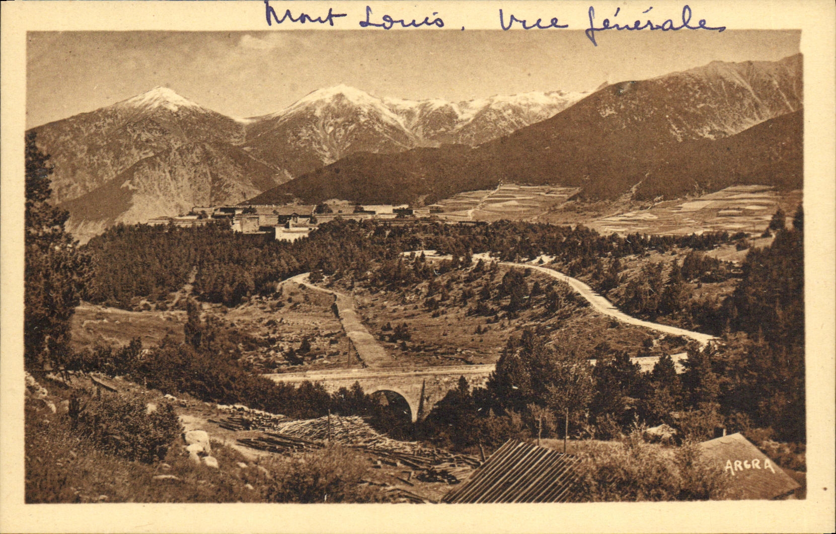 VINTAGE POSTCARD the Pyrenees Louis Mount View