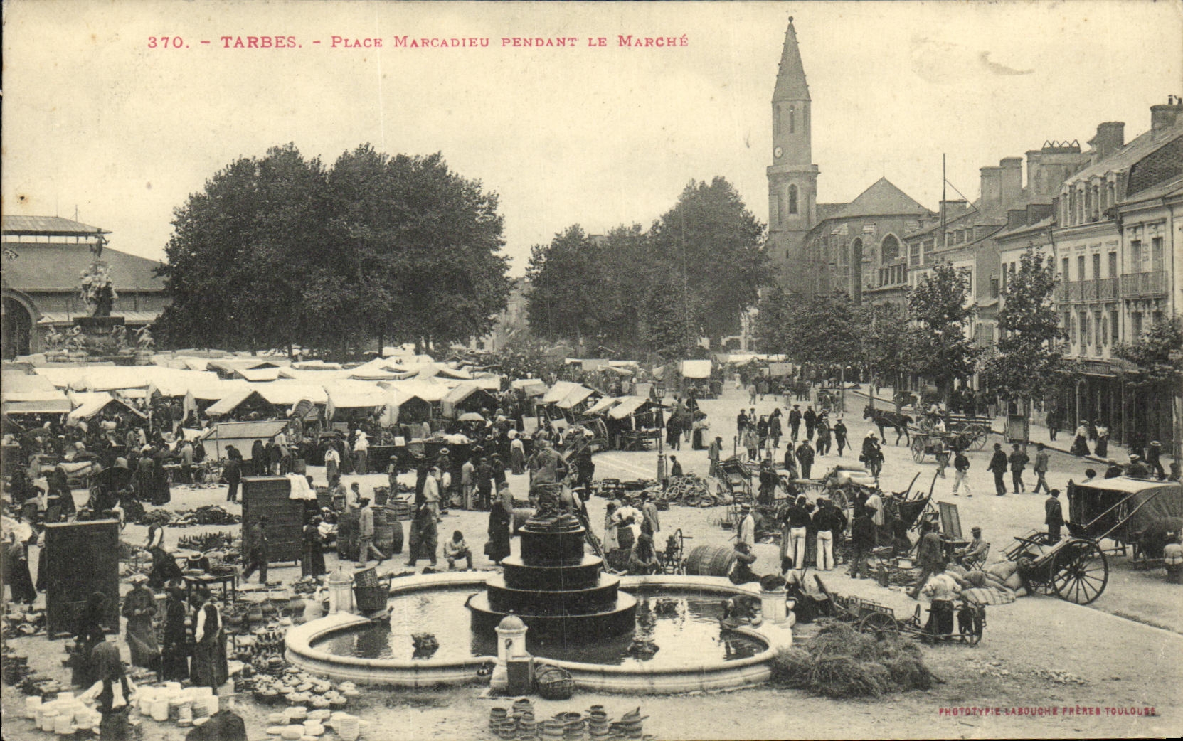 Los mercados de Tarbes de la POSTAL de la VENDIMIA Marcadieu durante la moneda de virutas REMATAN