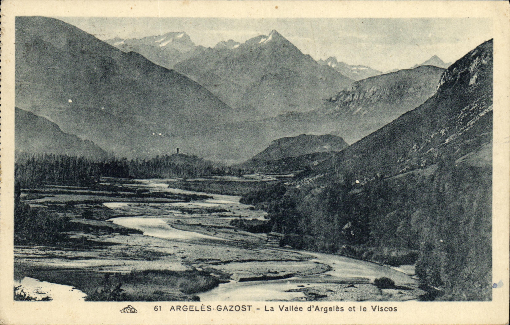 CPA Argeles Gazost La Vallee d Argeles et le Viscos
