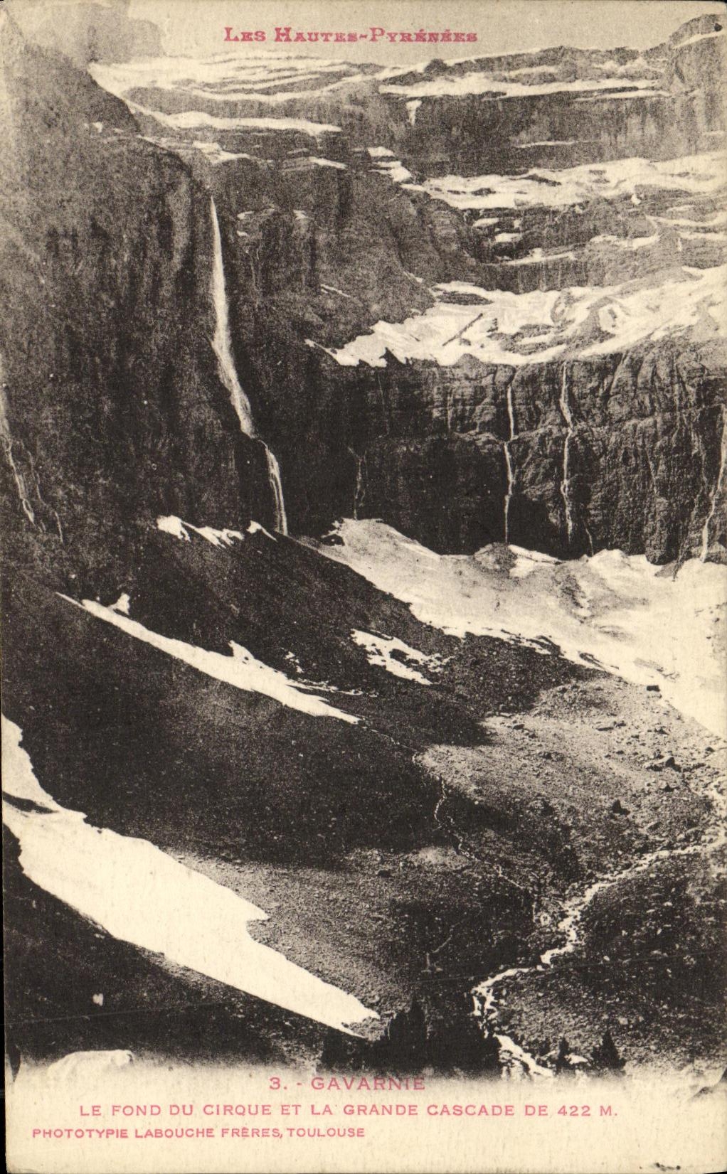 CPA Gavarnie Le Fond du Ciroue et la Grande Cascade de 422m