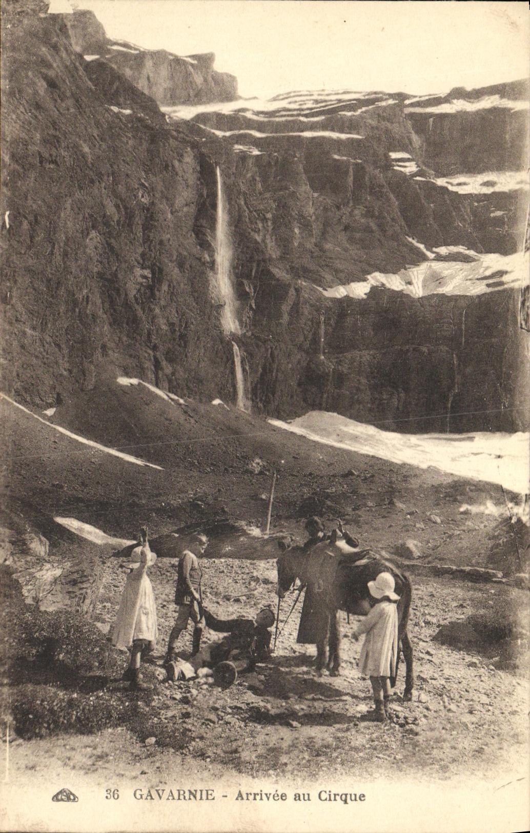 CPA Gavarnie Arrivee au Cirque Ane 