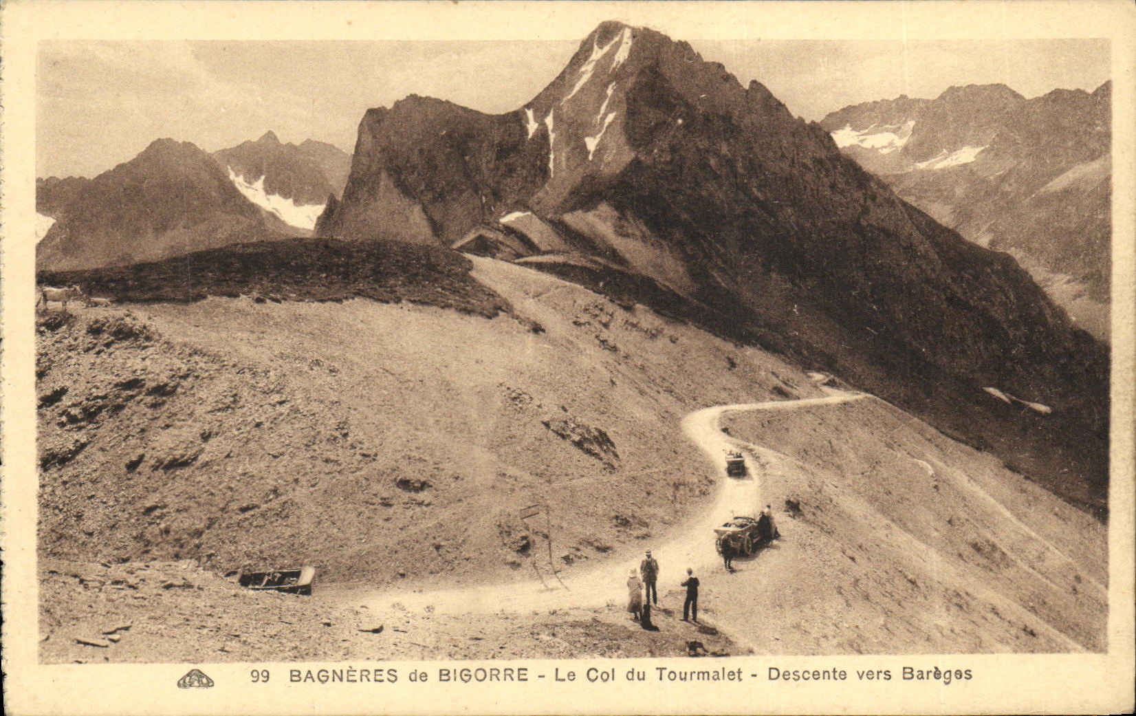 VINTAGE POSTCARD Bagneres de Bigorre the Collar of Tourmalet Descent Towards