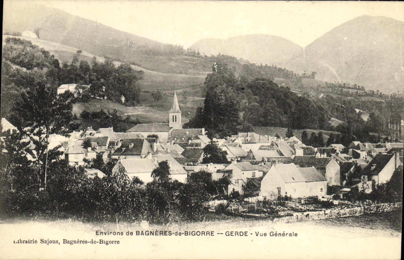 VINTAGE POSTCARD Surroundings of Bagneres de Bigorre Gerde View