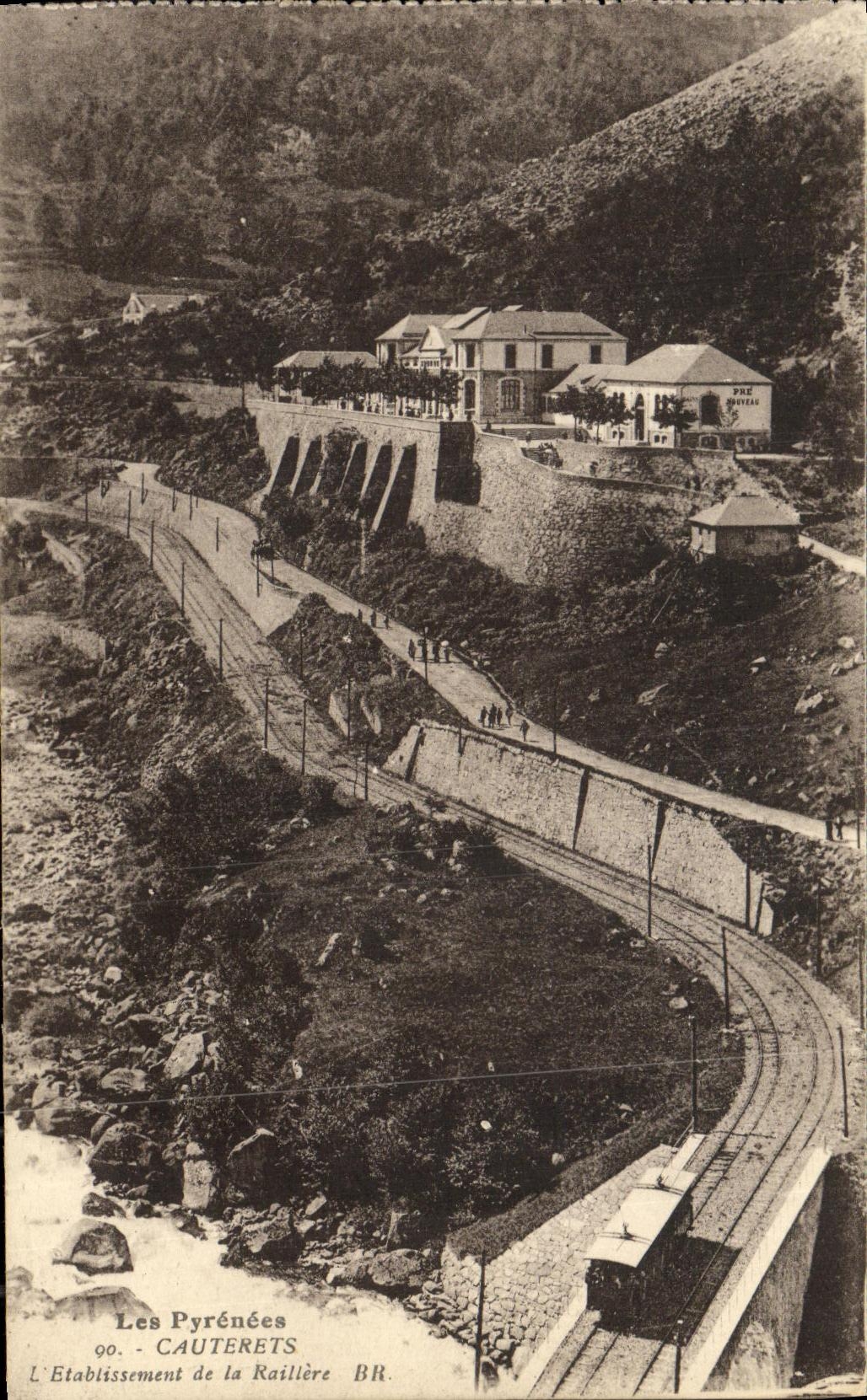 VINTAGE POSTCARD Cauterets L Establishment of Raillere