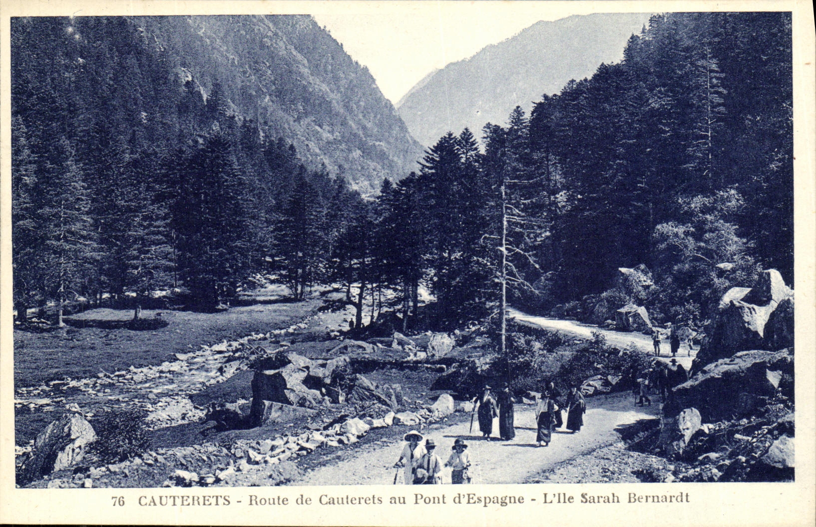 VINTAGE POSTCARD Cauterets Road of Cauterets to the Bridge D Spain L island Sarah Bernhardt
