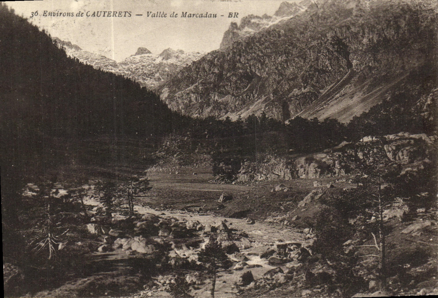 Alrededores de la POSTAL de la VENDIMIA del valle de Cauterets de Marcadau