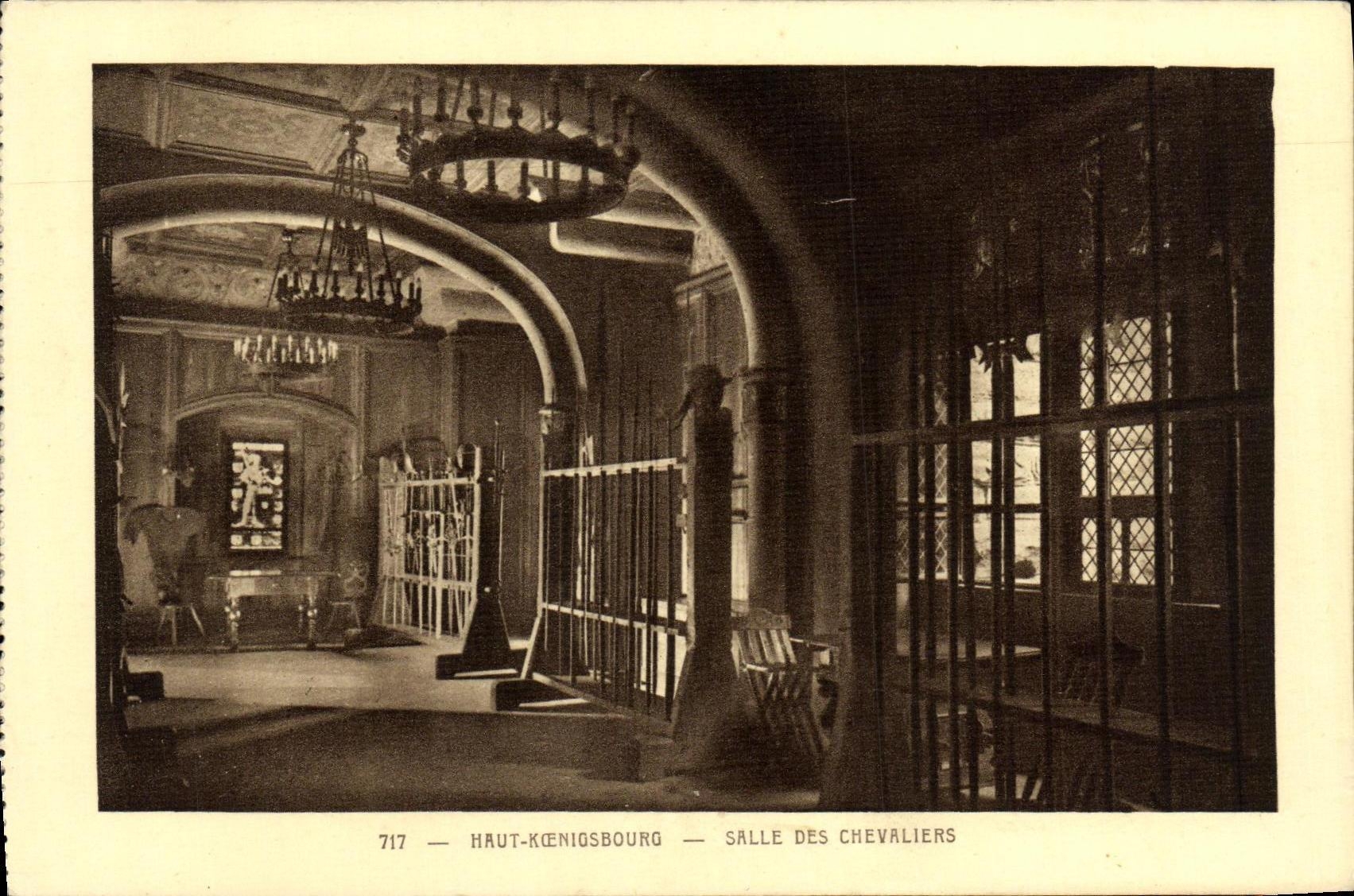 VINTAGE POSTCARD High Kœnigsbourg Room of the Knights