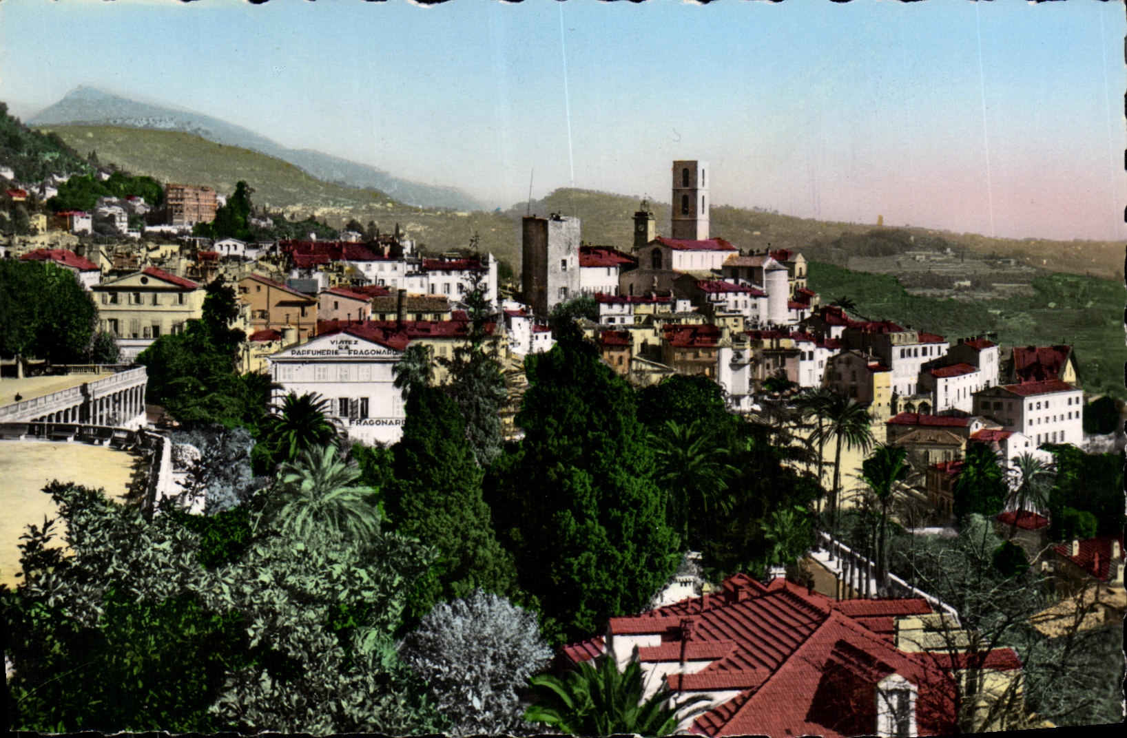 POSTAL MODERNA opinion grasa sobre la ciudad vieja