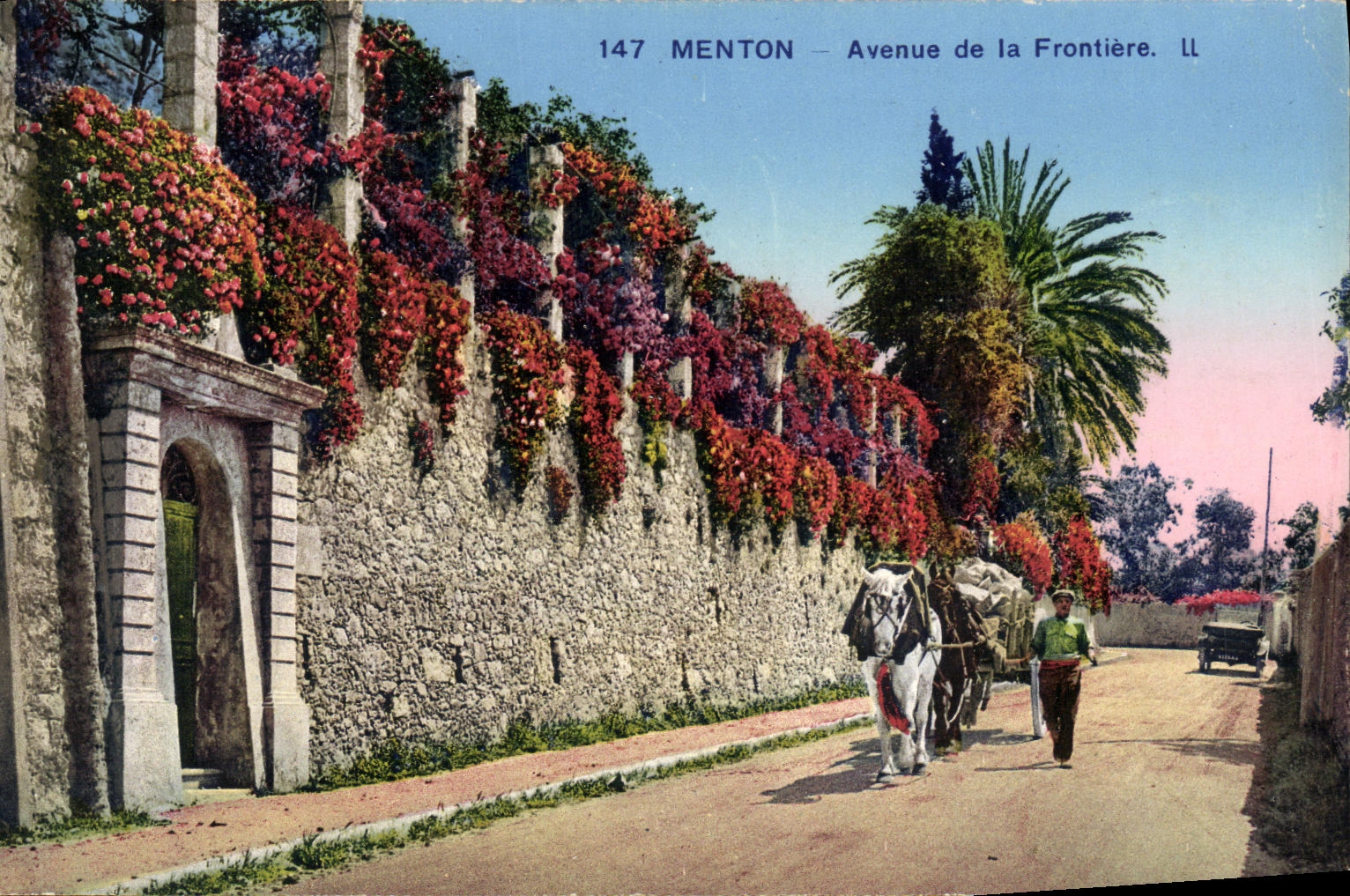 CPA Menton Avenue de la Frontiere
