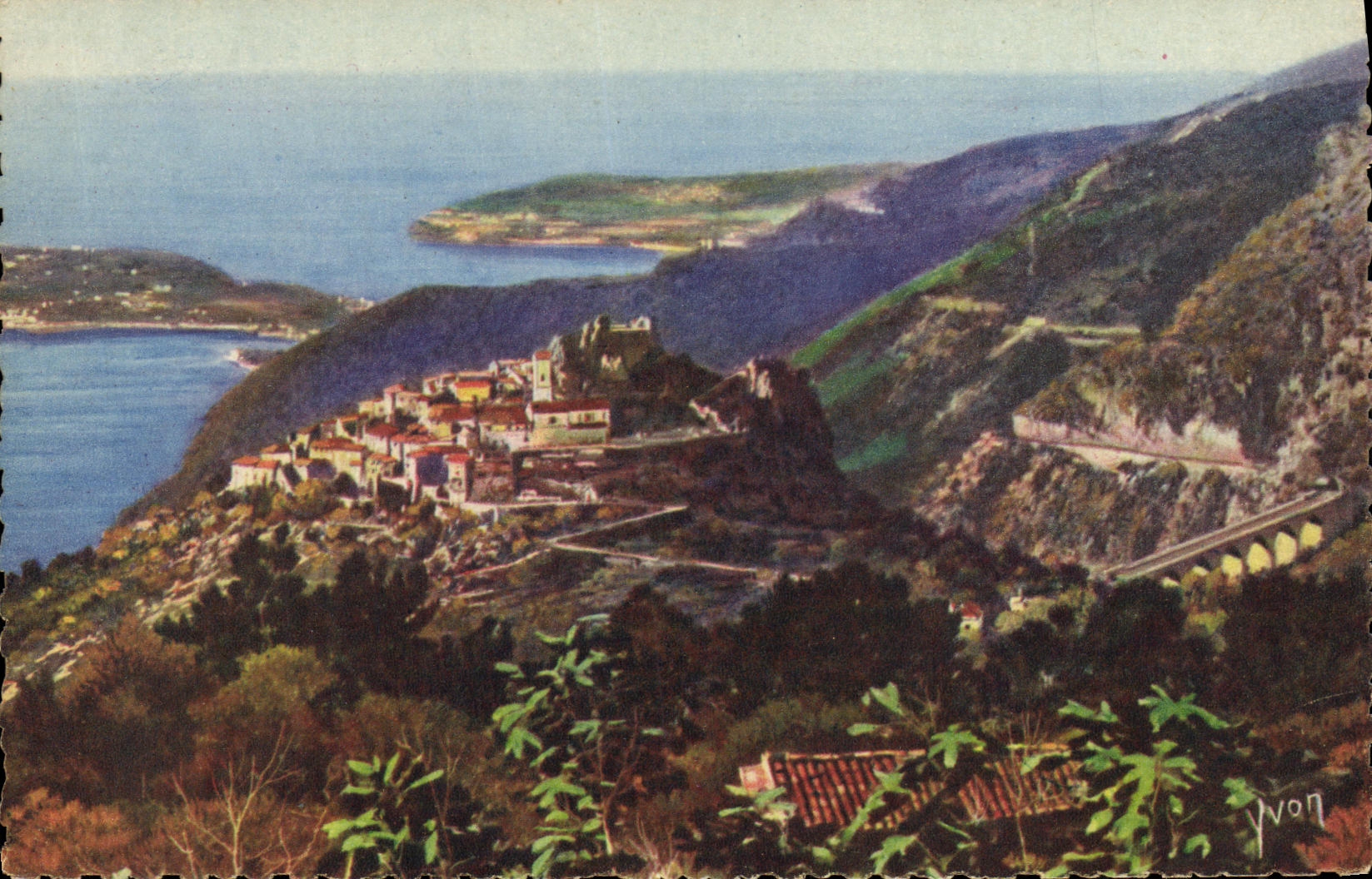 CPA Cote d Azur Eze Vue generale du village