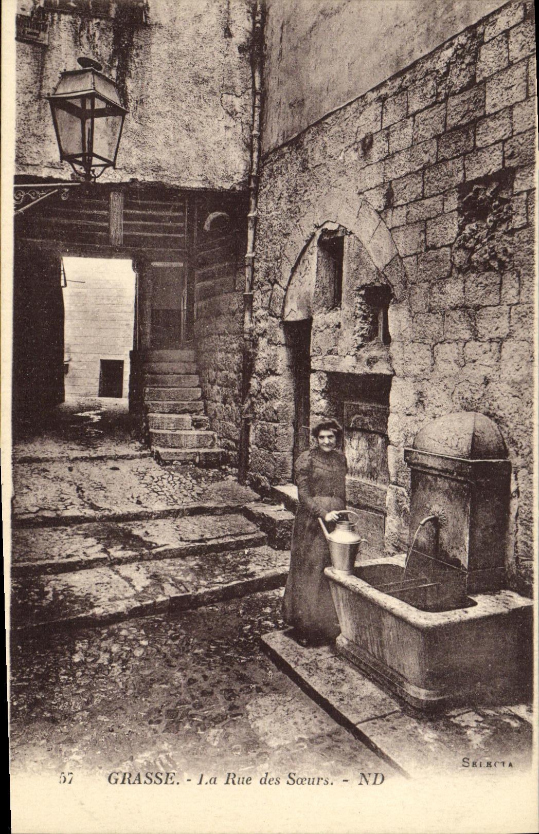 POSTAL de la VENDIMIA grasa la calle de las hermanas