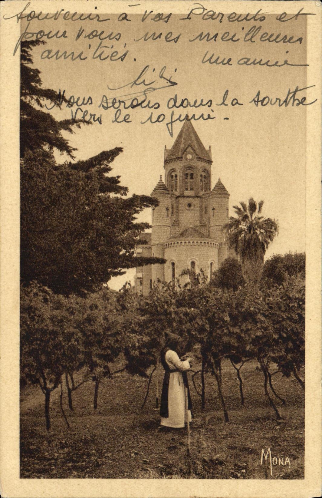 lle Saint Honorat Abside de l Eglise abbatiale vue exterieure
