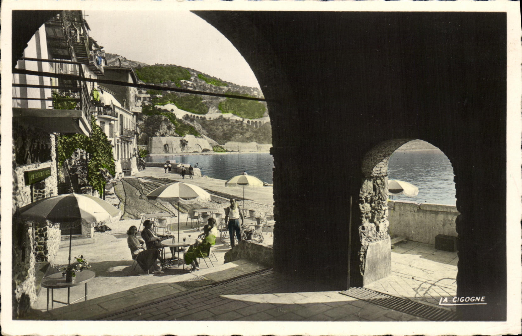 CPA Villefranche Sur Mer Les quais Vue prise de la rue obscure