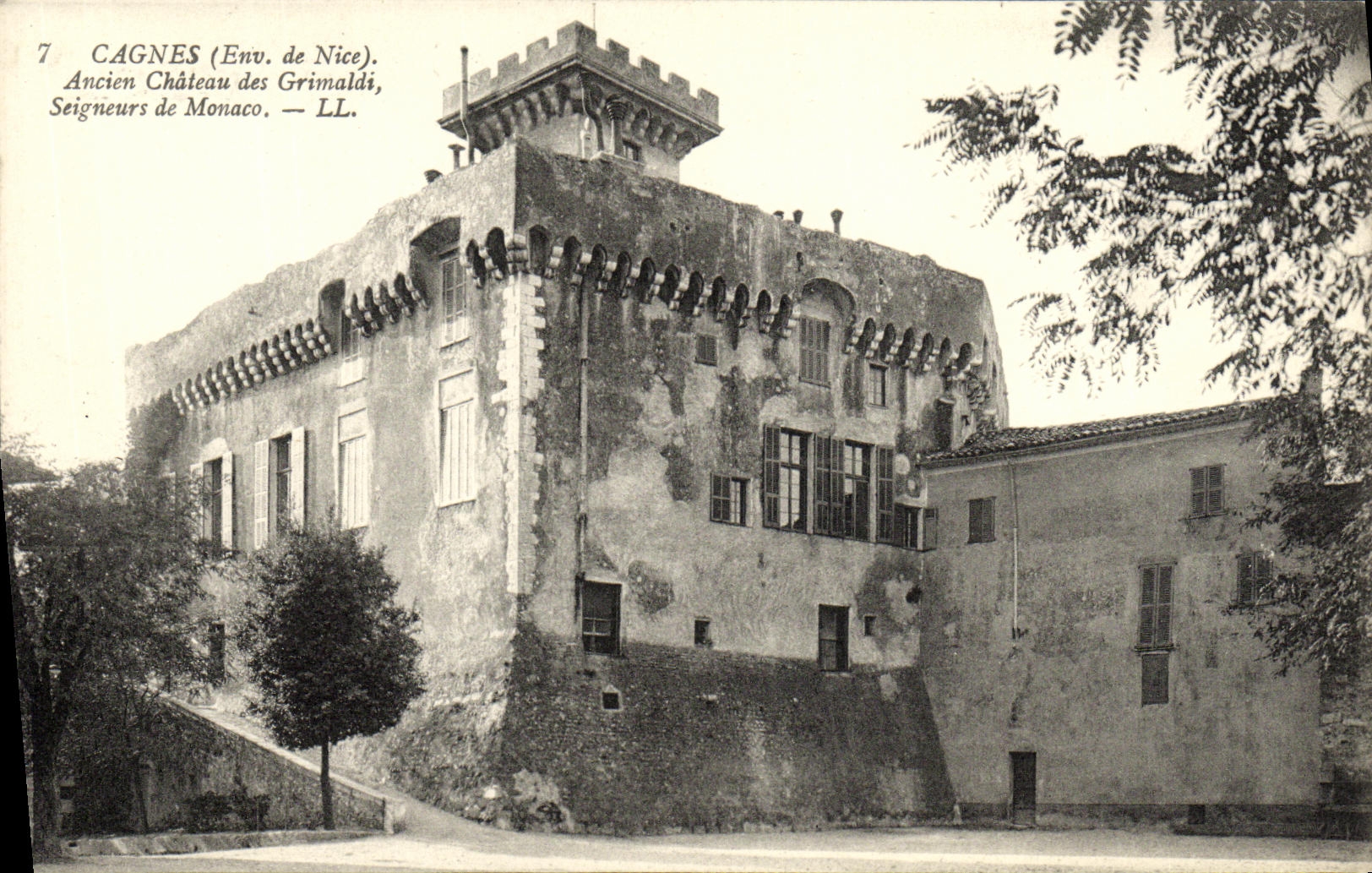 VINTAGE POSTCARD Cagnes Old castle of Grimaldi Lords of Monaco