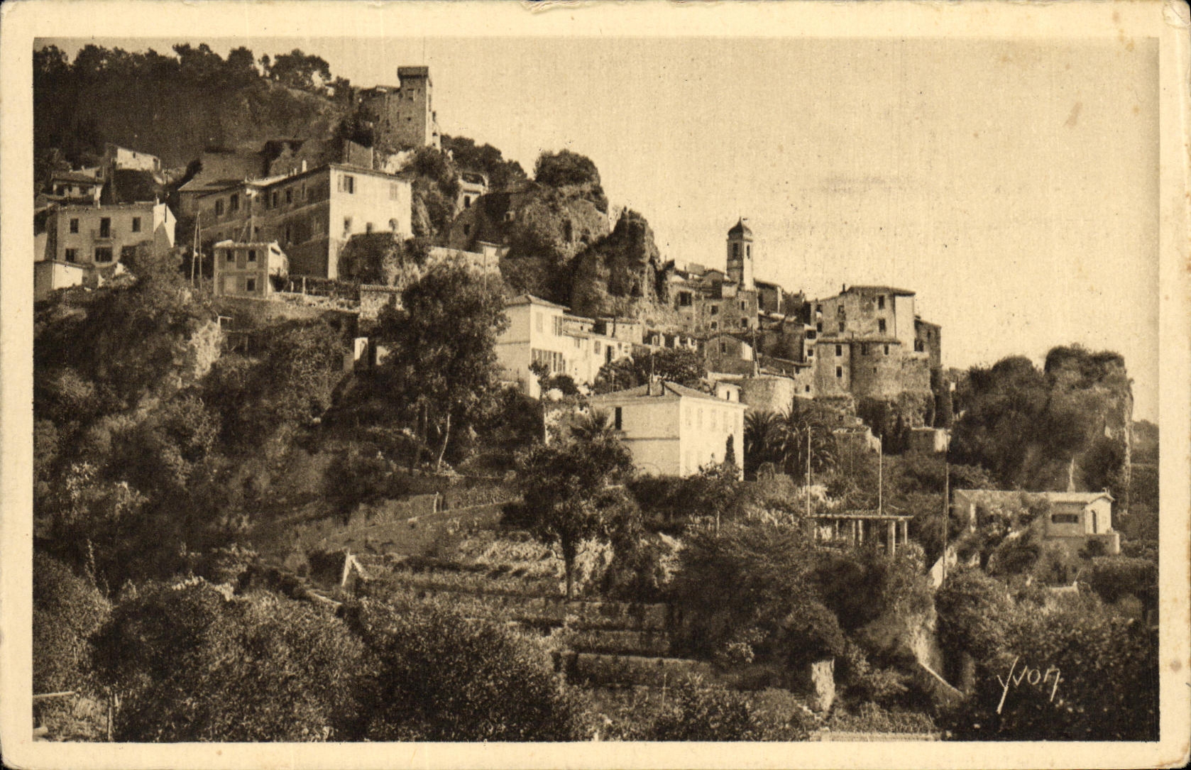 CPA Roquebrune Vue generale du Village